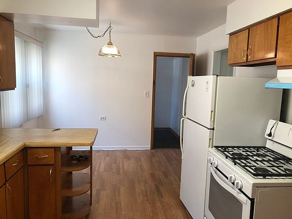 5th image of 8007 W Churchill Ave APT 1