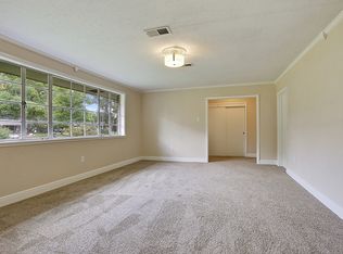 9434 N Parkview Dr, Baton Rouge, LA 70815