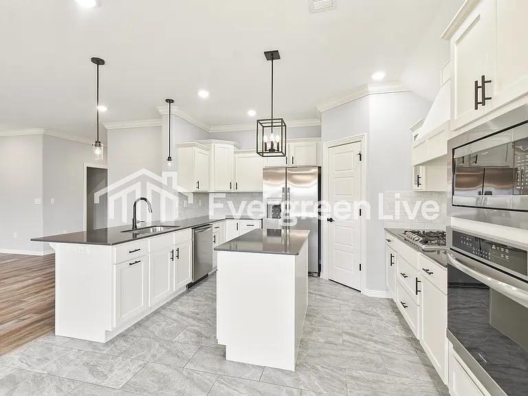 4346 W Barhem Dr — Photo 5