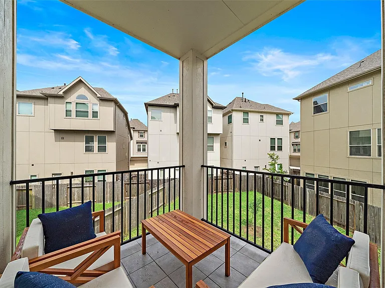 2009 Royal Landing Dr — Photo 11