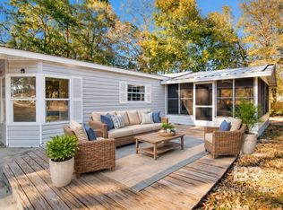 1238 Pensacola Dr, Lillian, AL 36549
