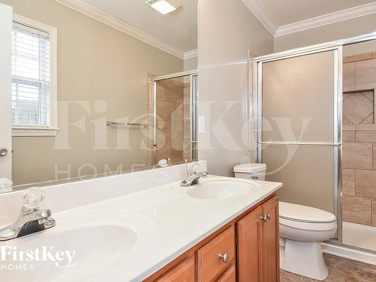 7921 Woodpark Dr — Photo 10