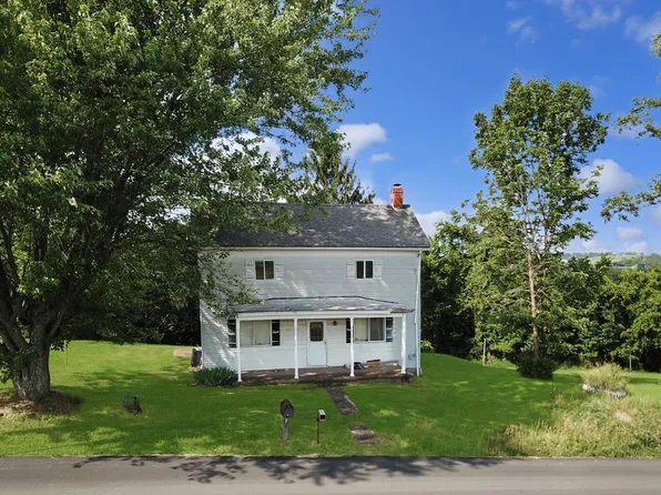 649 Campbell Hill Rd, Moundsville, WV 26041