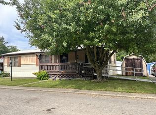 301 Ridgeview Dr, Circleville, OH 43113