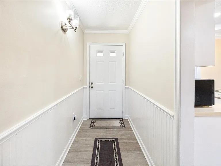 6211 Timber Lake Dr #B9 — Photo 11