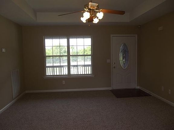 2nd image of 804 Weakley Ln