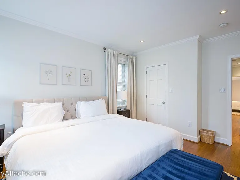 1421 Hopkins St NW — Photo 19