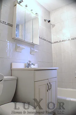 Rented by Luxor Homes & Investment Realty | media 4