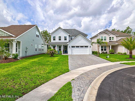 3rd image of 309 CONSTITUTION Drive