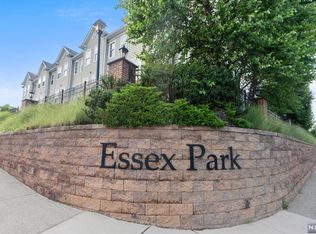 410 Deluca Rd, Belleville, NJ 07109