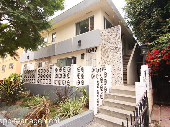 2nd image of 1047 N Stanley Ave APT 6
