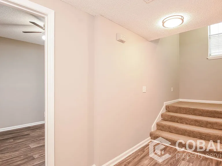 987 Collier Rd NW #M — Photo 10