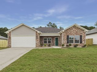 402 Redbud Ct, Jacksonville, AR 72076