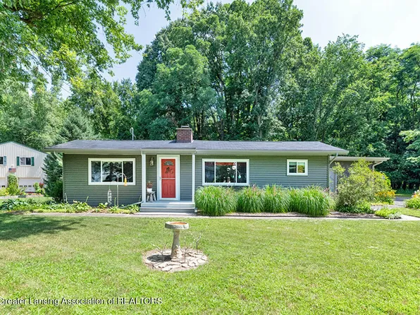 2695 Donna Dr, Williamston, MI 48895