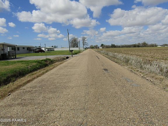 3rd image of Castillo Rd