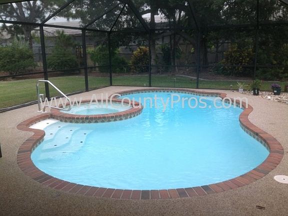 3rd image of 1412 50th Avenue Dr W