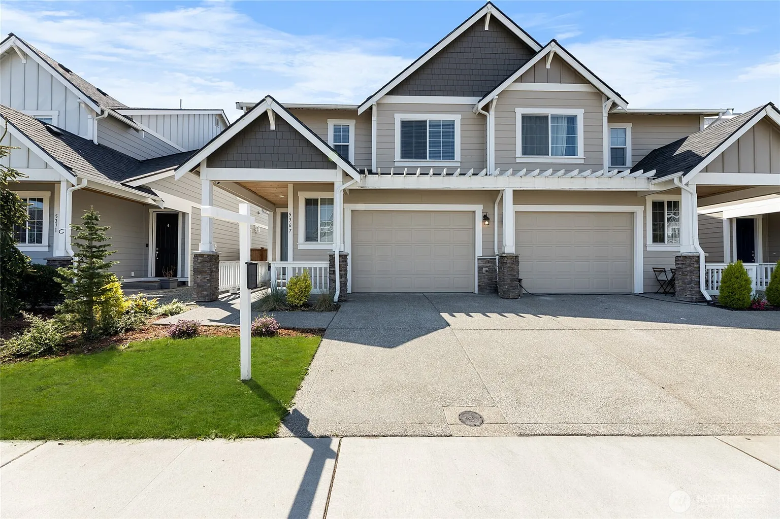 5367 50th Loop SE photo 1