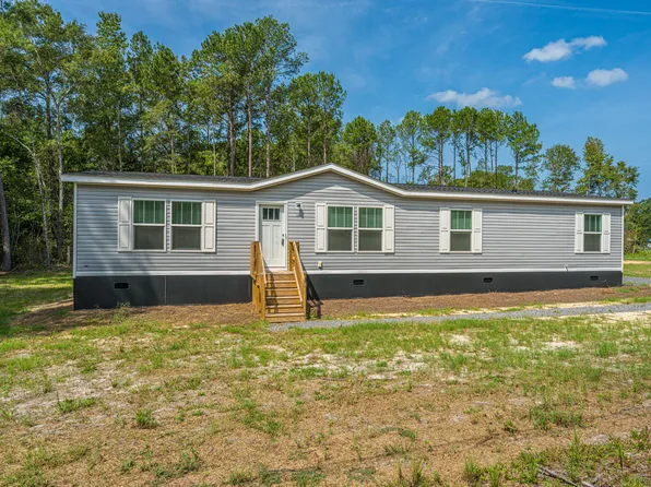 145 Upton Rd, Saint Stephen, SC 29479