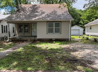 853 S Nettleton Ave, Springfield, MO 65806