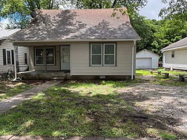 853 S Nettleton Ave