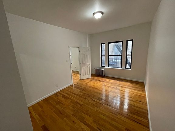 4th image of 601 W 163rd St #5H