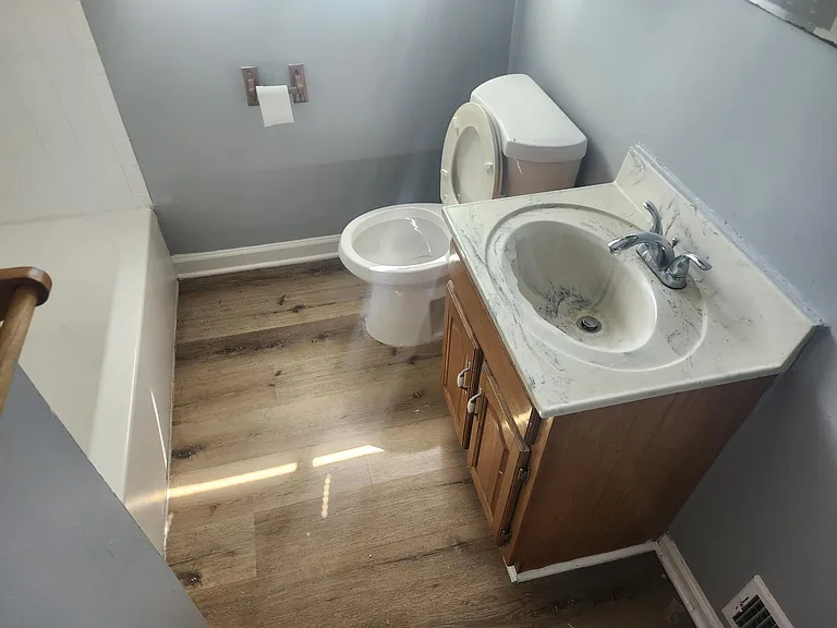 29841 Oakwood St — Photo 5