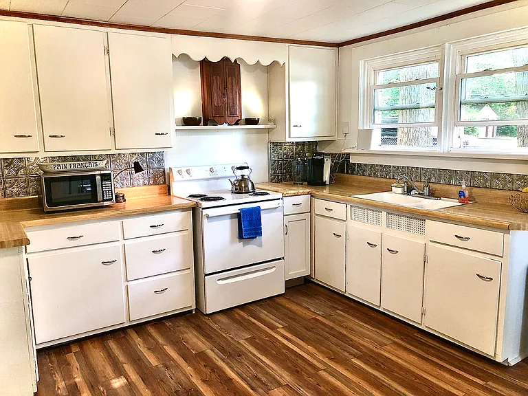 11925 River Dr — Photo 6