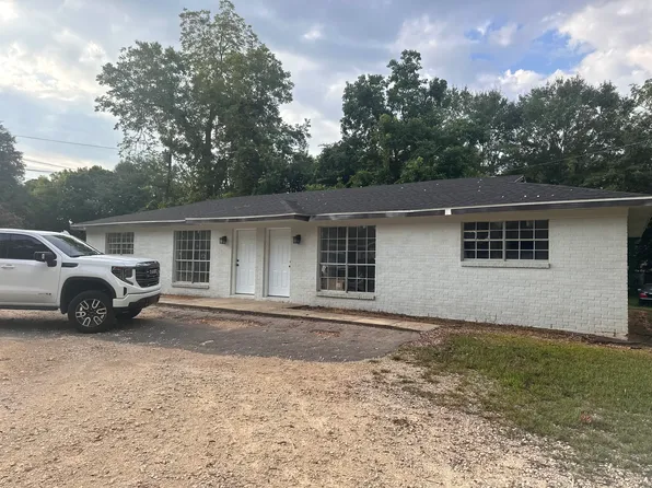 28 Monvil Ave #1, Monroeville, AL 36460