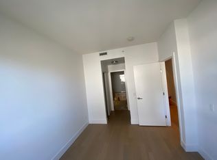 5115 Cambie St #209, Vancouver, BC V5Z2Z6