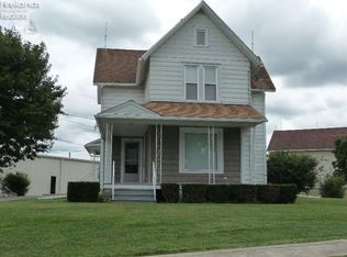 821 Kilbourne St, Bellevue, OH 44811
