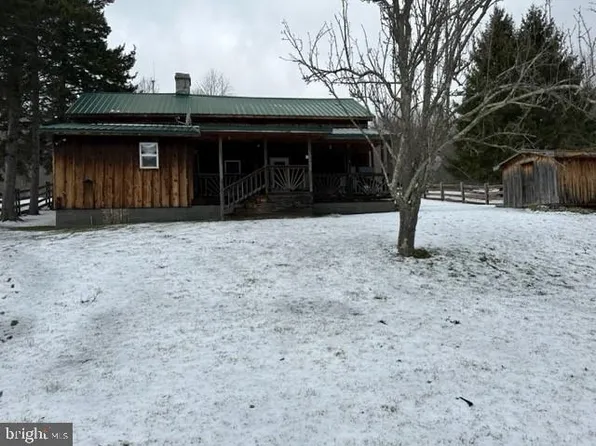 2461 Simoda Rd, Circleville, WV 26804