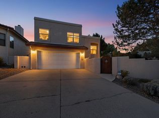 1604 Villa Sandia Rd NE, Albuquerque, NM 87112