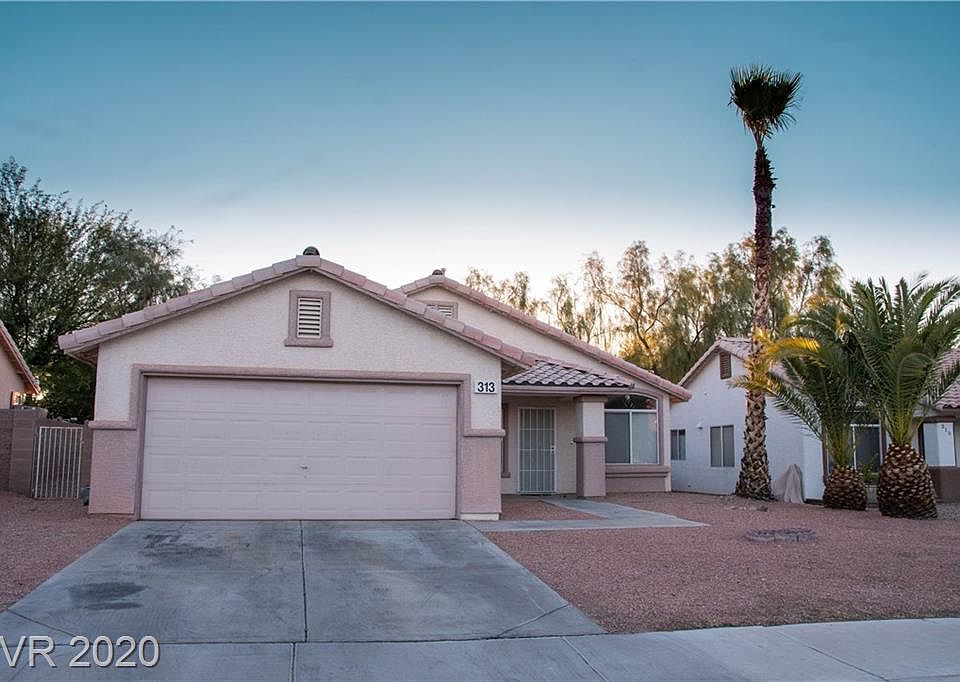 1st image of 313 Desert Knolls St