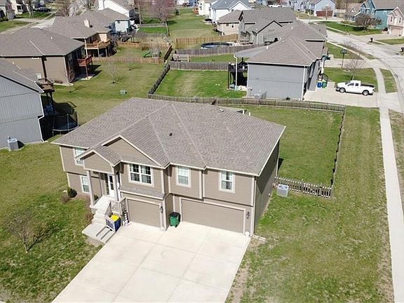 5th image of 14599 Derby Rd