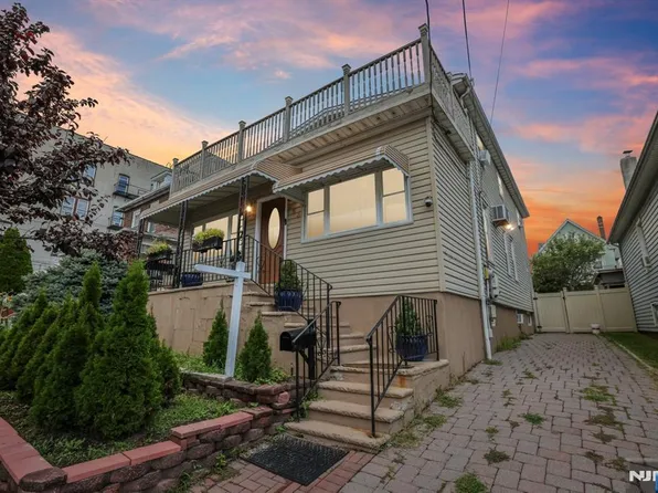 263 Morningside Ave, Cliffside Park, NJ 07010