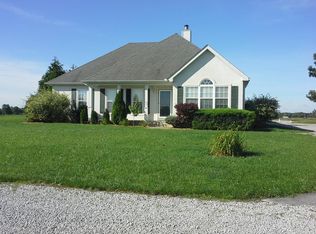 2027 Clintonville Rd, Paris, KY 40361