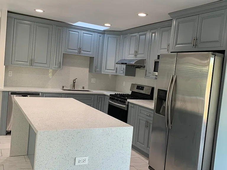 195 Morning Sun Ave — Photo 9