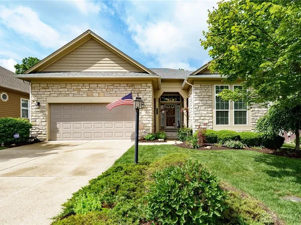 637 Carrick Dr, Dayton, OH 45458