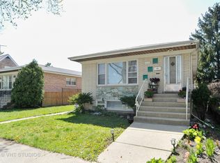 3320 N Oconto Ave, Chicago, IL 60634