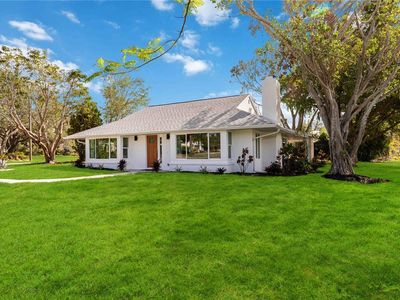 5246 Bay Shore Rd, Sarasota, FL, 34234