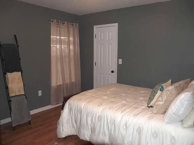 110 Eagle Dr — Photo 6