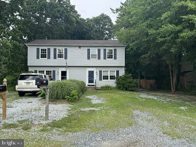 406 Gardens Ave #B