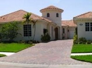 925 43rd Ter SW, Vero Beach, FL 32968