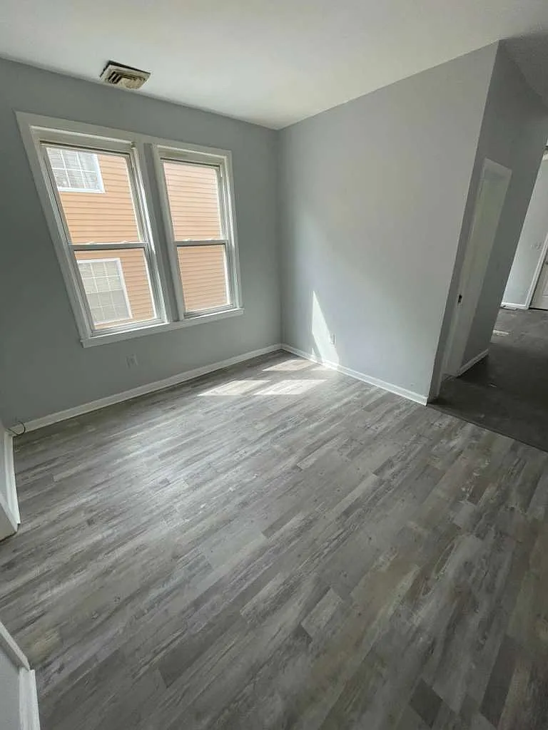 Building Photo - 25 Princeton St #2L