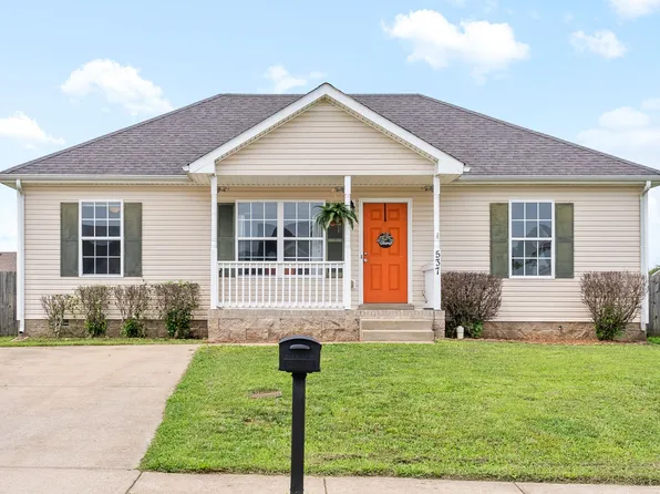 537 Fox Trot Dr, Clarksville, TN 37042