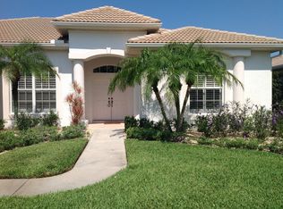 978 Chickadee Dr, Venice, FL 34285