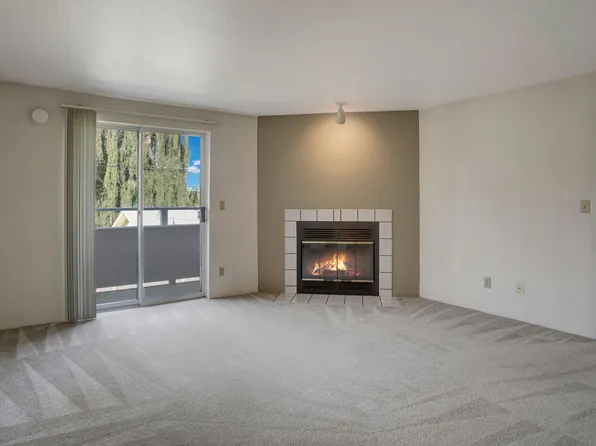 Glenbrook Apartments