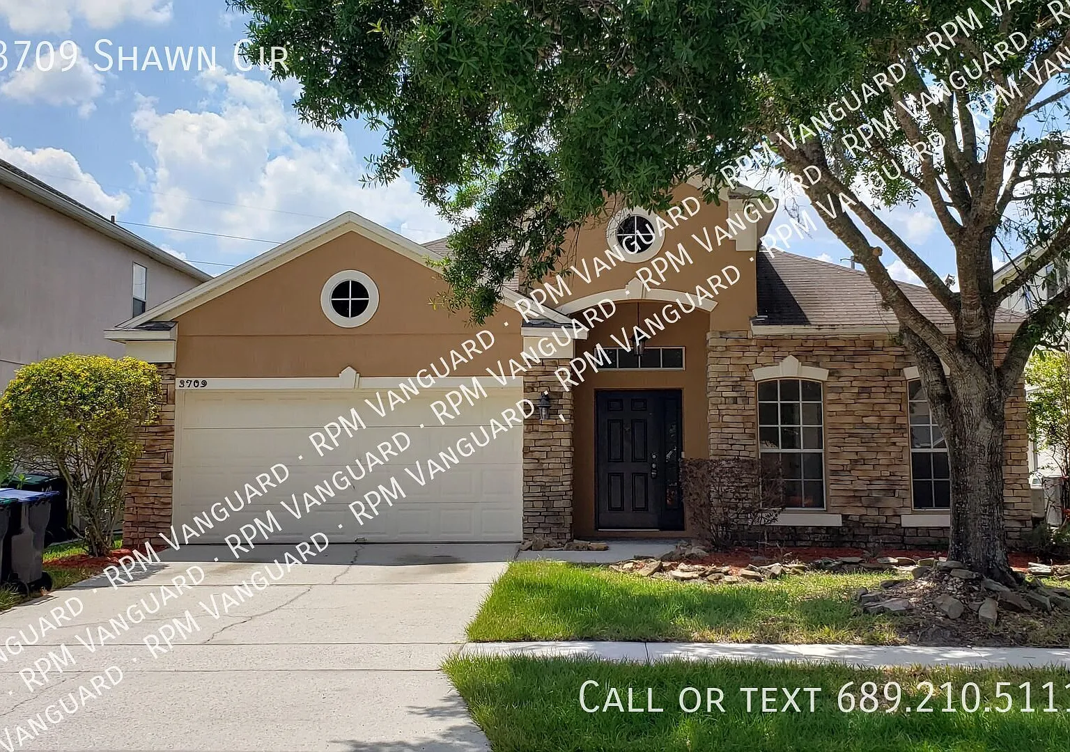 Single-story 5BR home; quiet street; water view; community pool — Photo 1