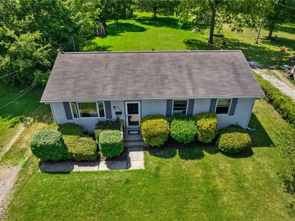 296 S Professor St, Oberlin, OH 44074