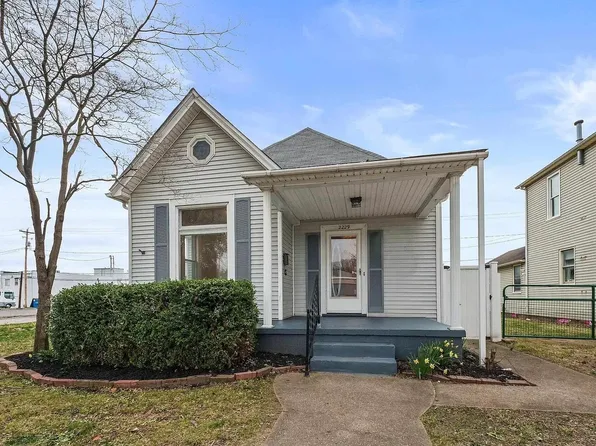 2229 Carter Ave, Ashland, KY 41101